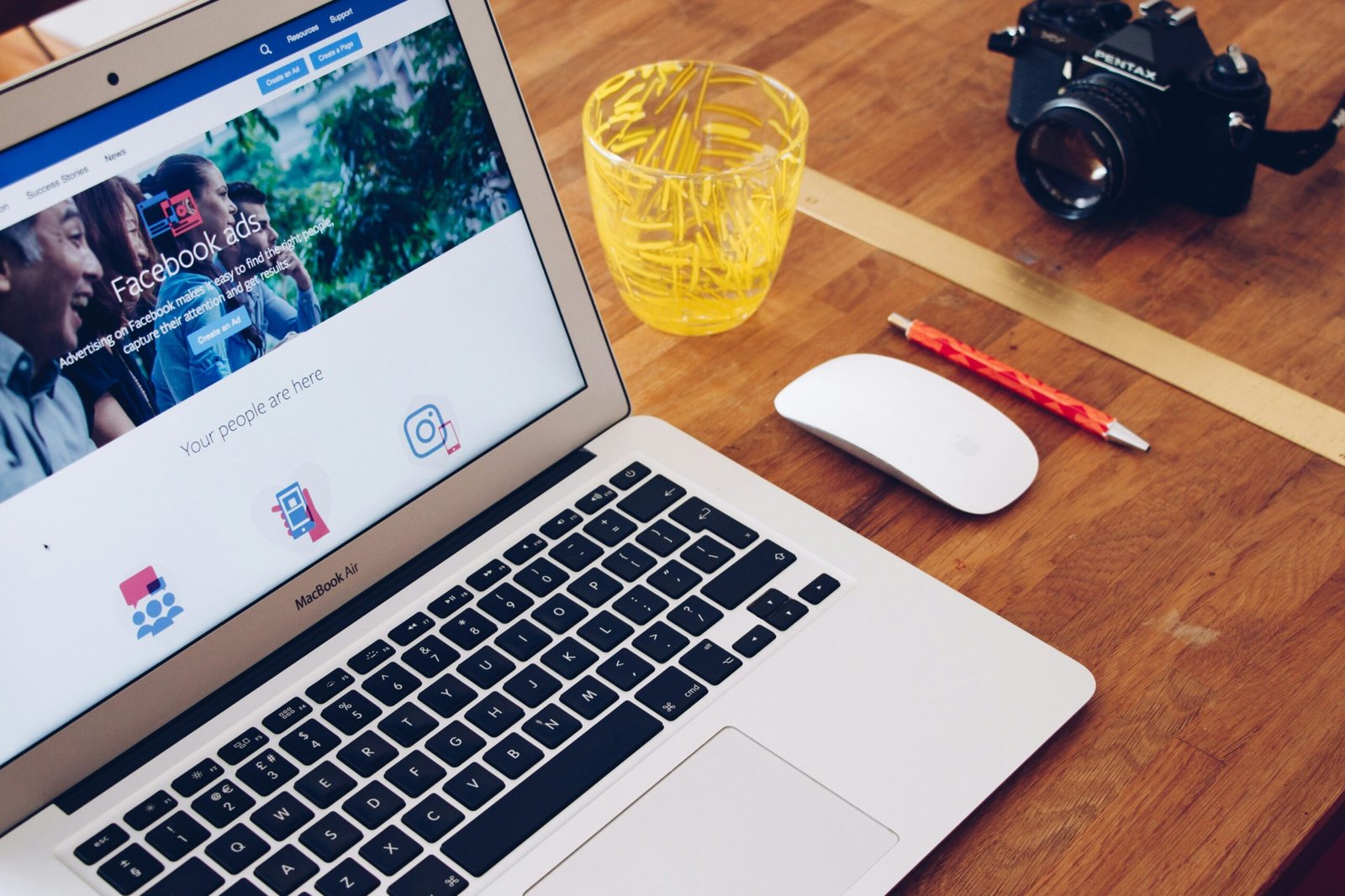 A Comprehensive Guide to Monetizing a Facebook Page as a Moto Influencer